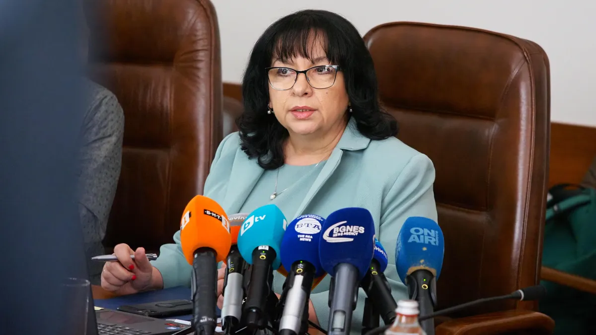 Петкова и Албукерк: Капиталовите пазари в ЕС трябва да следват приобщаващ подход, който отчита интересите на всички държави-членки