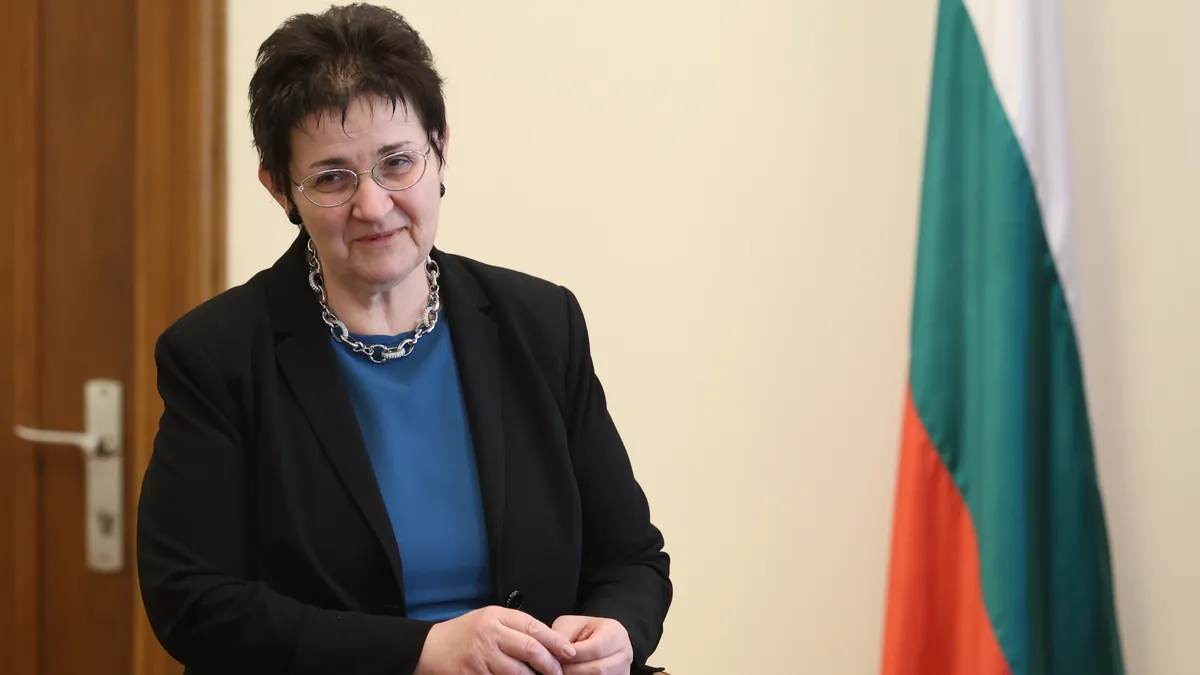 Петкова: За конкурентна икономика, страната ни се нуждае от политики и инвестиции