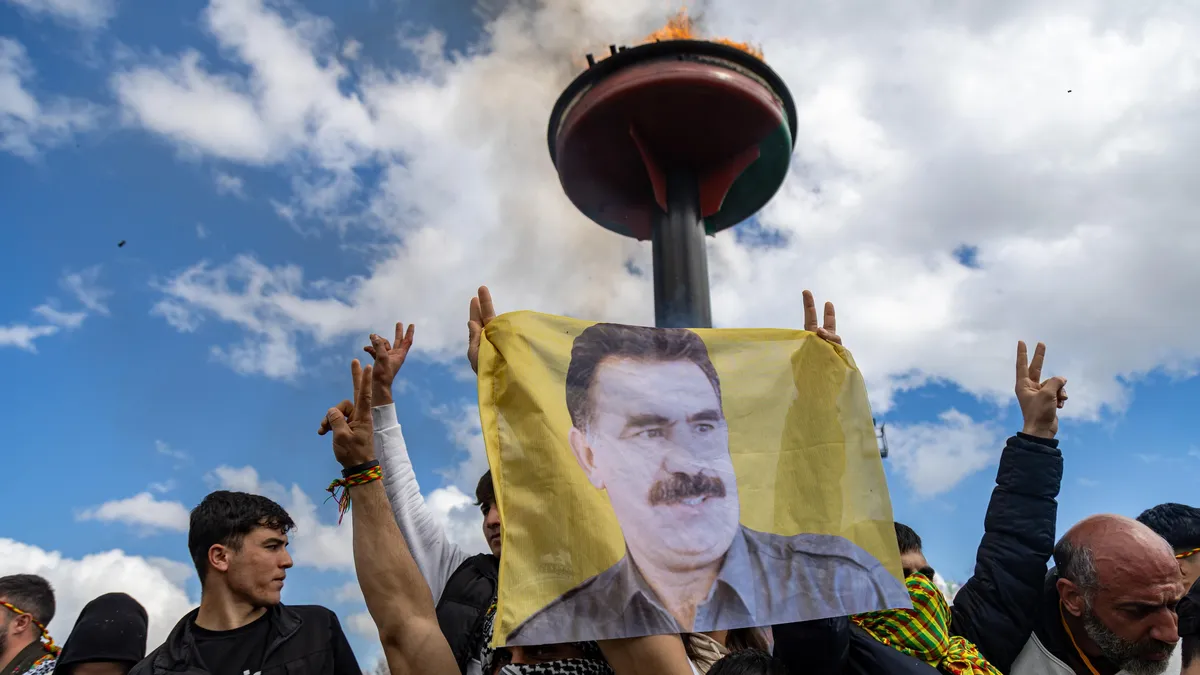 ПКК: Турция трябва да облекчи условията в затвора за Йоджалан, той е нашият главен преговарящ 