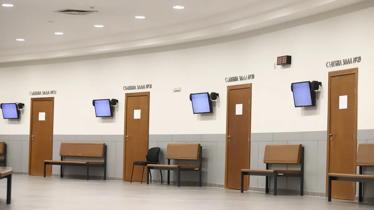 Почина гробарят, обвинен в измама с кремация на покойници