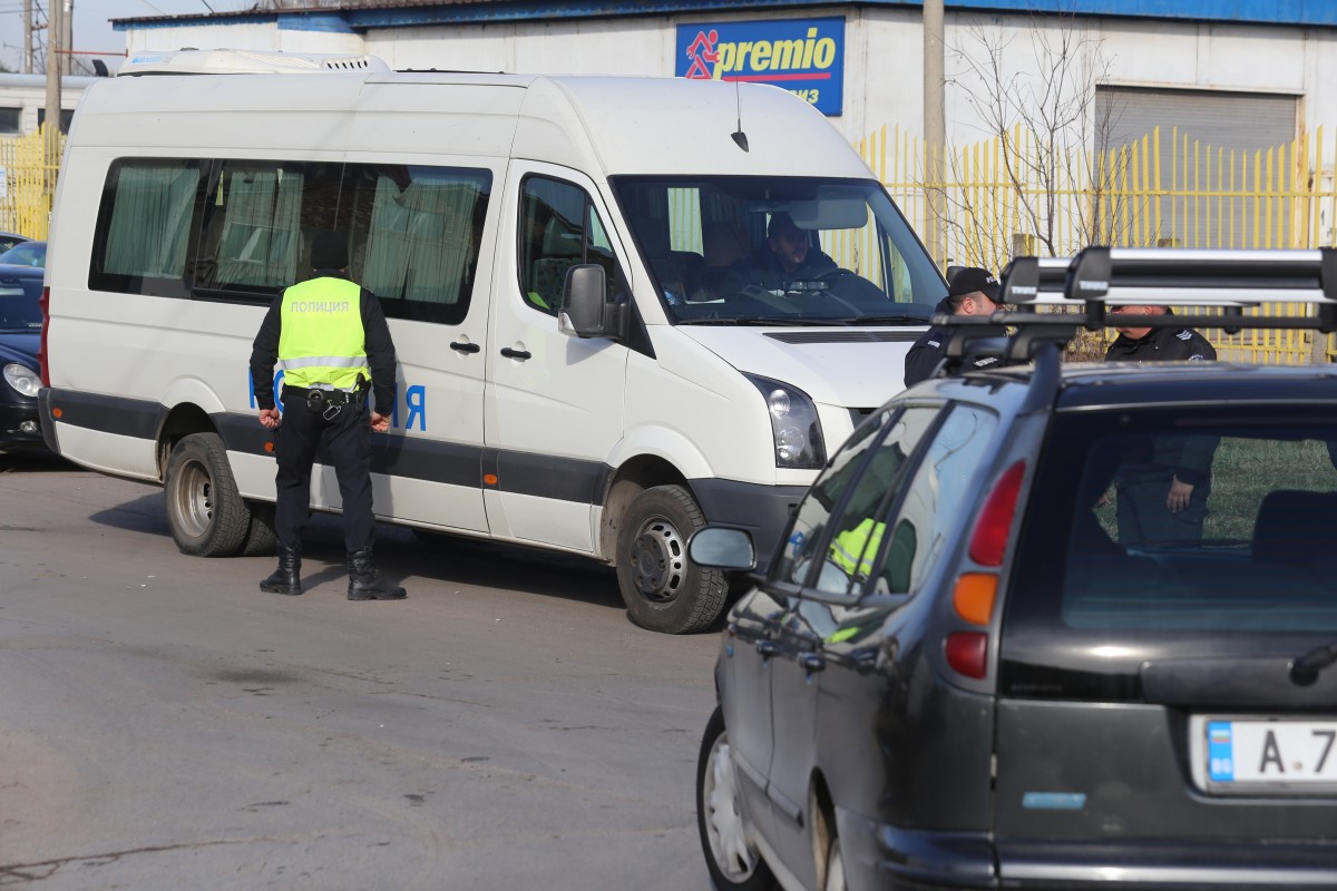 Задържаха 15 души от клана Гольовците в „Орландовци”