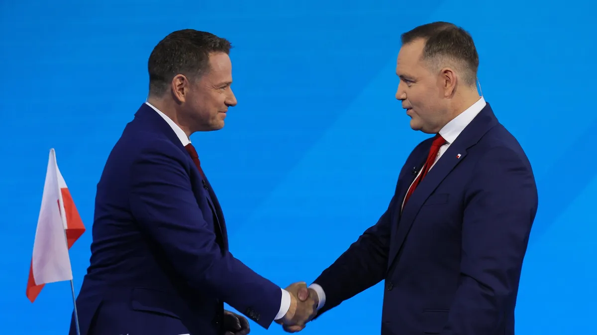 Полша пред избор: Тшасковски срещу Навроцки в решаващ балотаж на 1 юни
