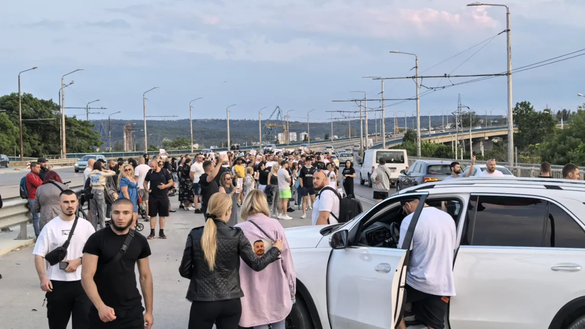 Пореден протест заради смъртта на Явор Георгиев затвори Аспарухов мост във Варна