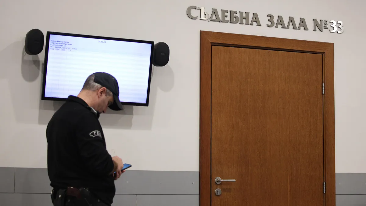 Повдигнаха обвинение на собственика на конете, довели до катастрофата, при която загина 18-годишно момиче