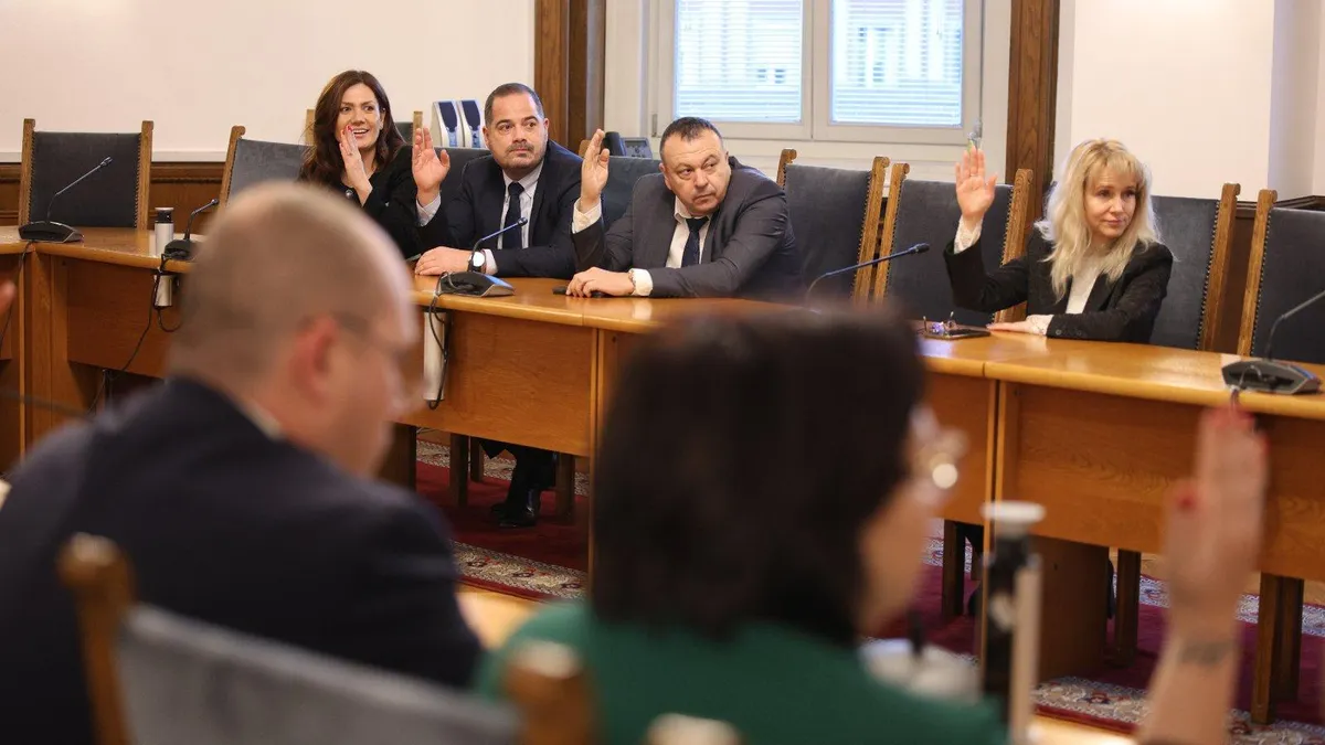 Правната комисия на НС започва процедура за избор на нов състава на ВСС 