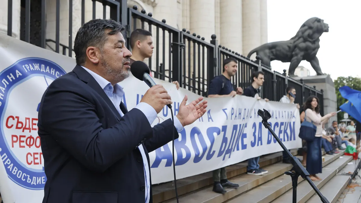 "Правосъдие за всеки" вдига протест срещу "бухалките на дерибеите"