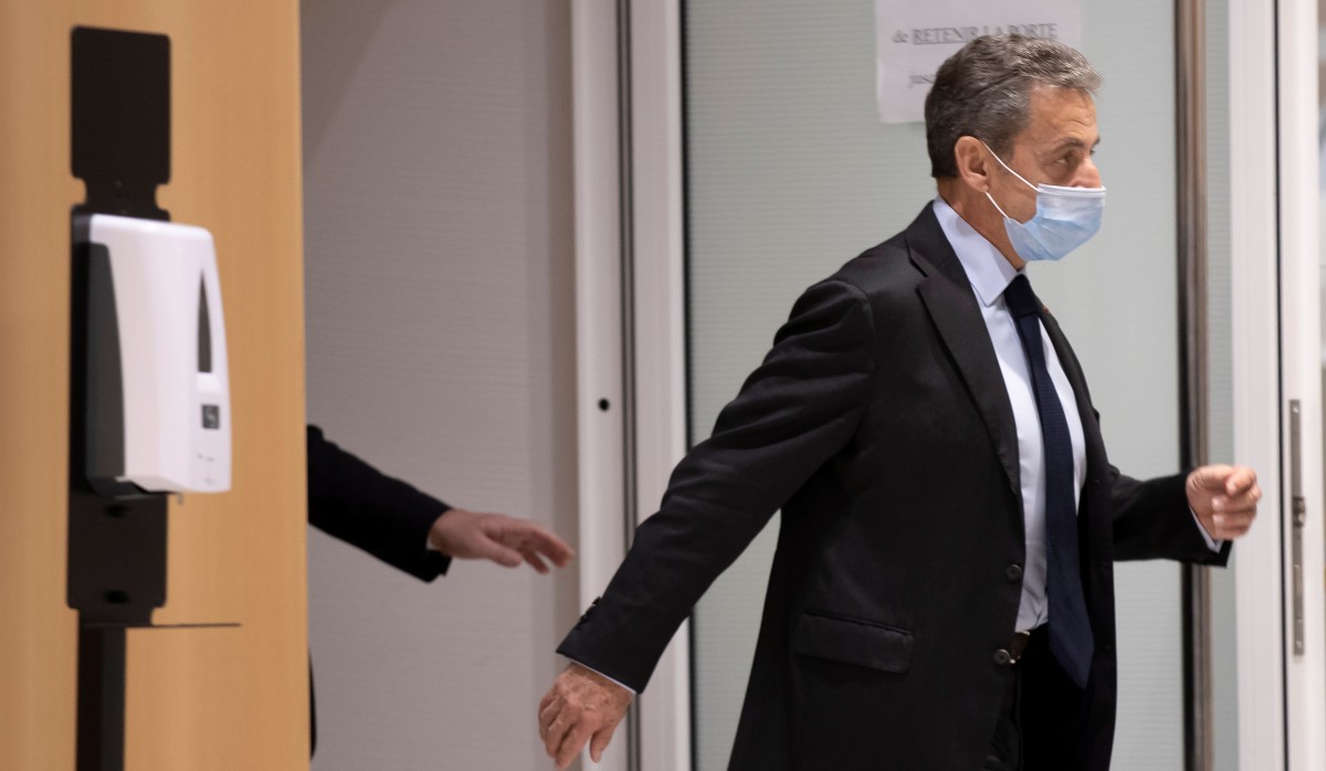 Пред съда Саркози се оплака от шест години „клевети”