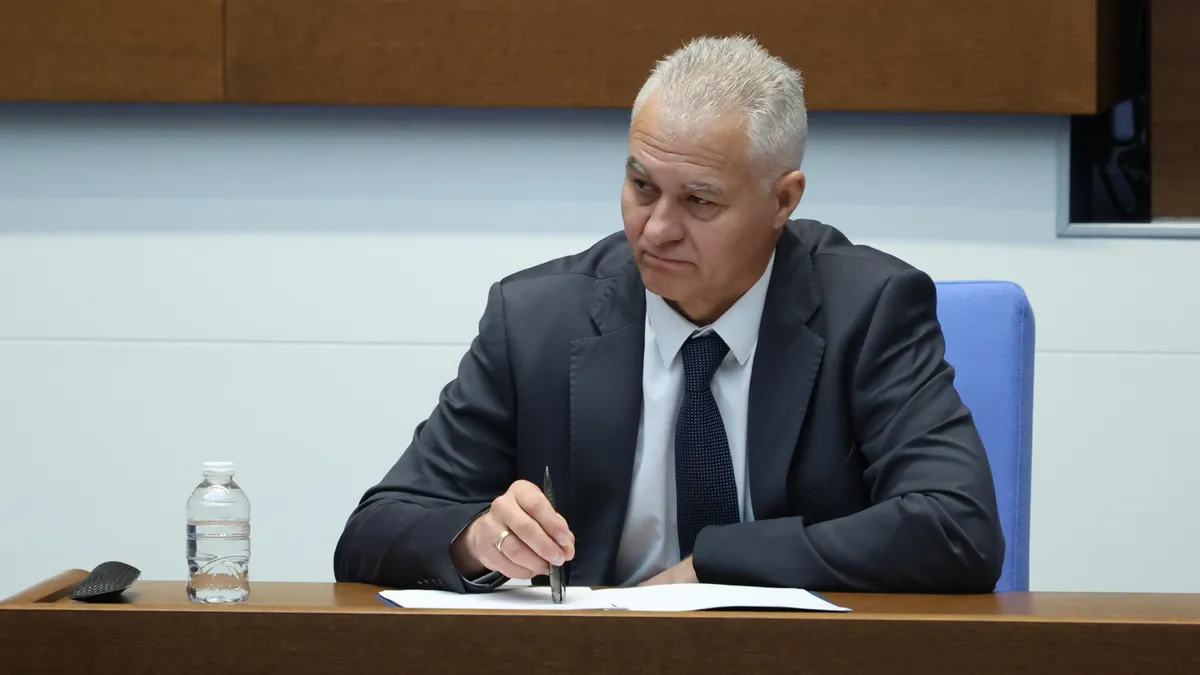 Предлагат Пламен Тончев да оглави Комисията по досиетата