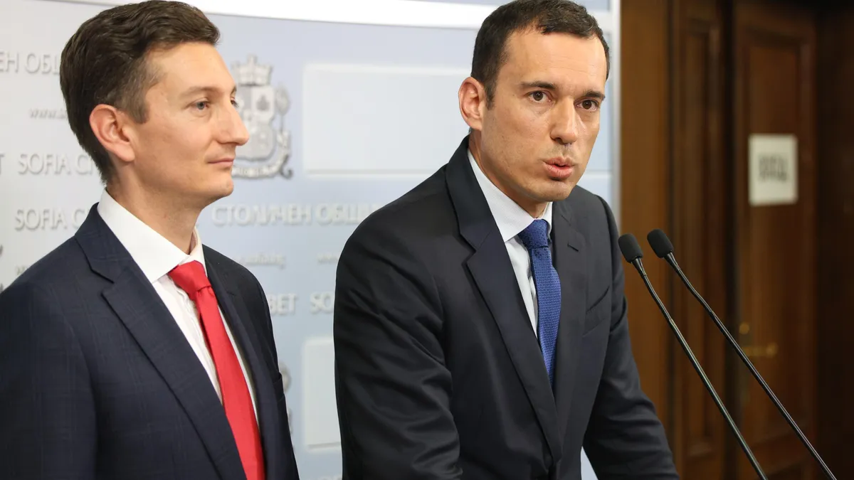 Преговорите по новия колективен трудов договор в Столичния автотранспорт продължават след празниците