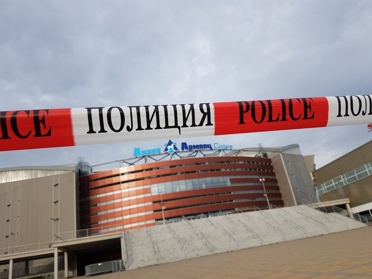 Приключва обработката на изборните книжа в „Арена Армеец“