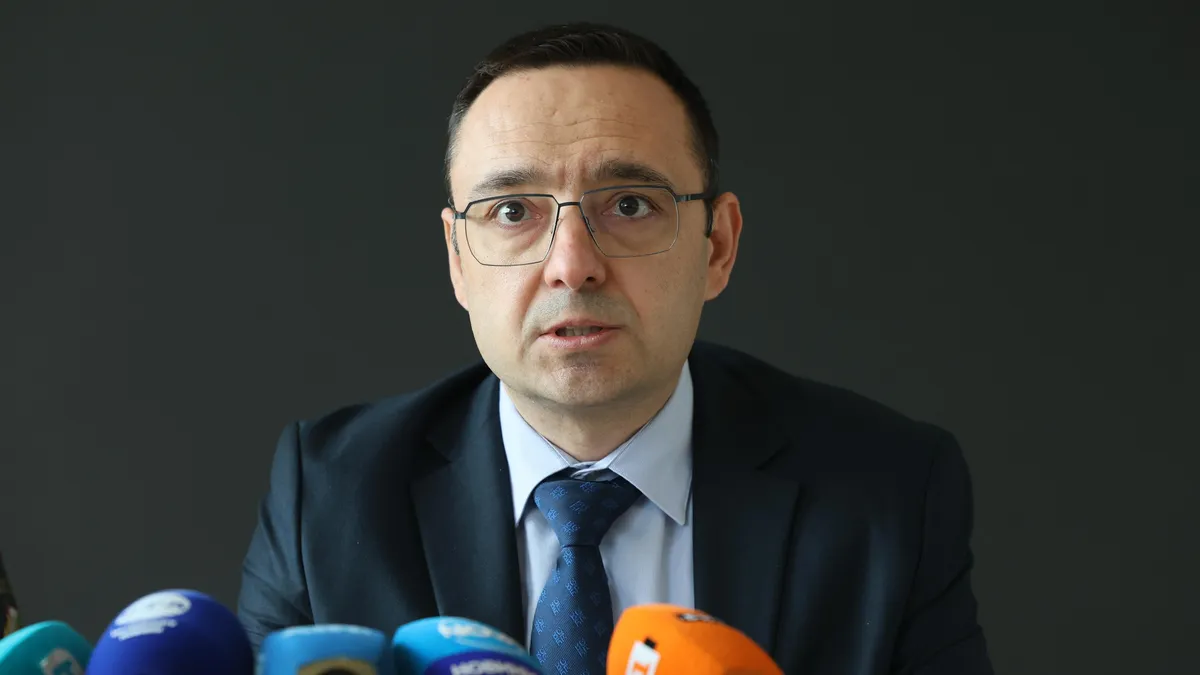 Продължава борбата с пожарите в Рила и в Пирин