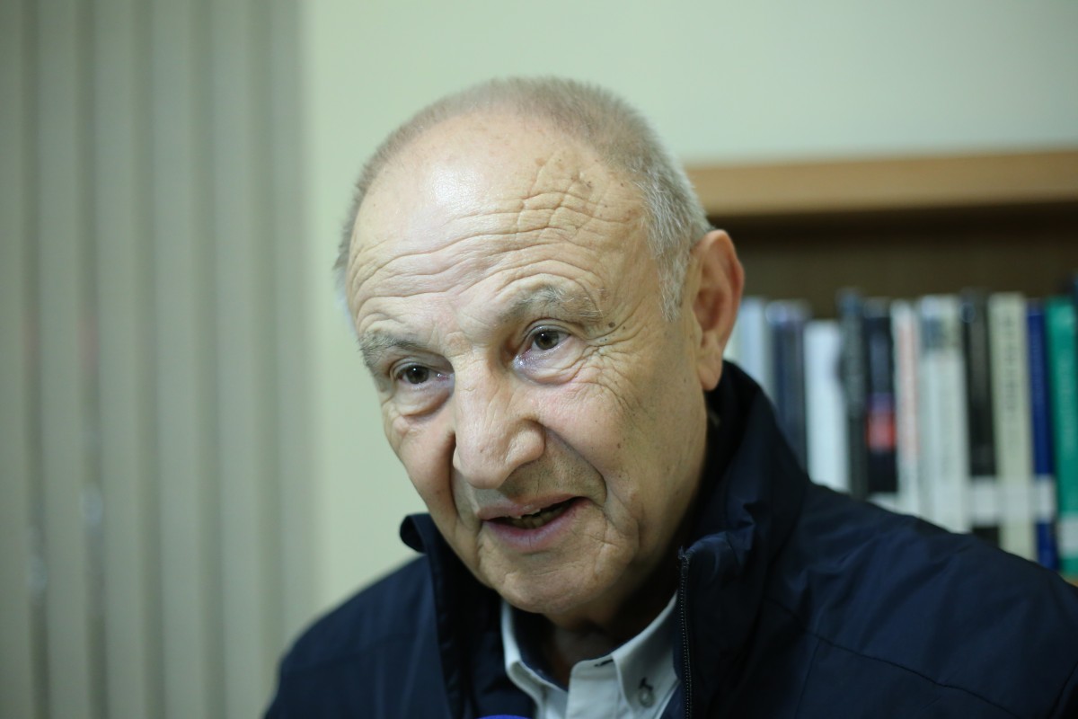 Проф. Кирил Топалов: Да замениш думи в „Под игото“ е кощунство и абсурд