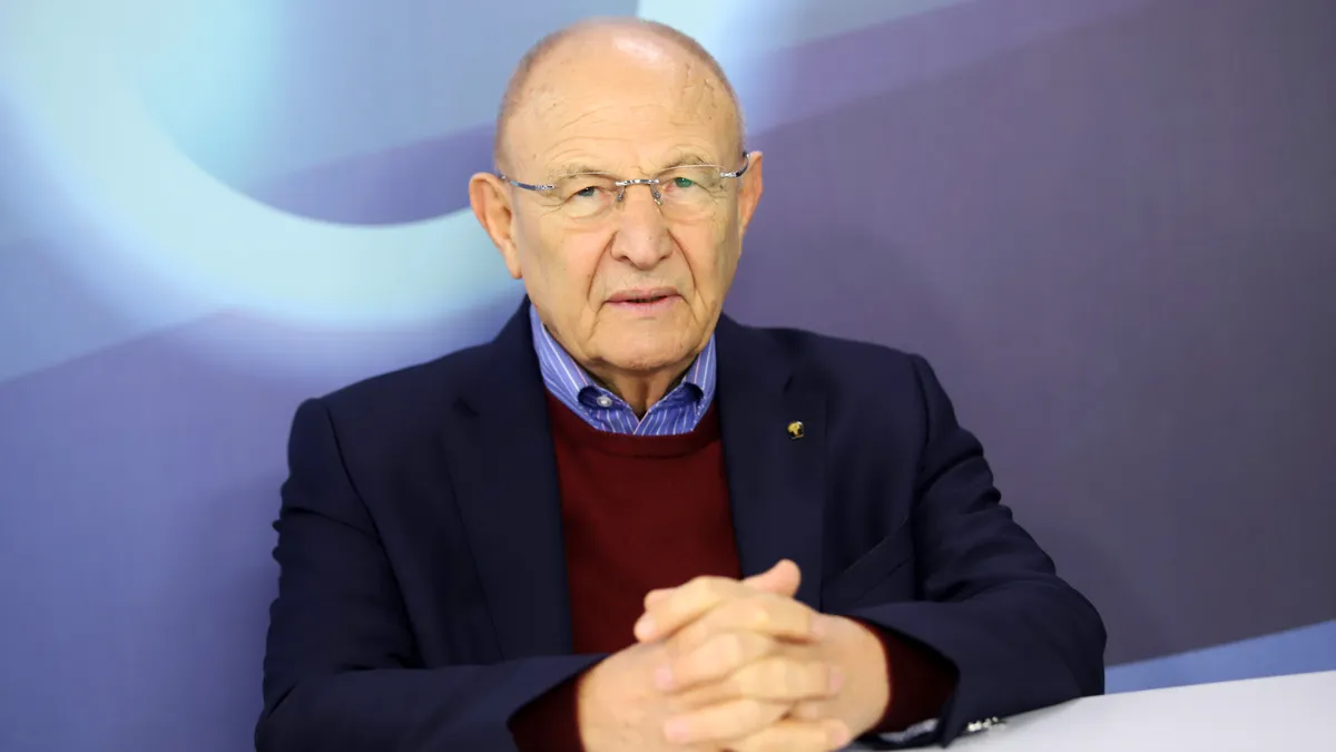 Проф. Кирил Топалов: Мицкоски слуша Белград, учените на Скопие защитават отчаяно македонизма