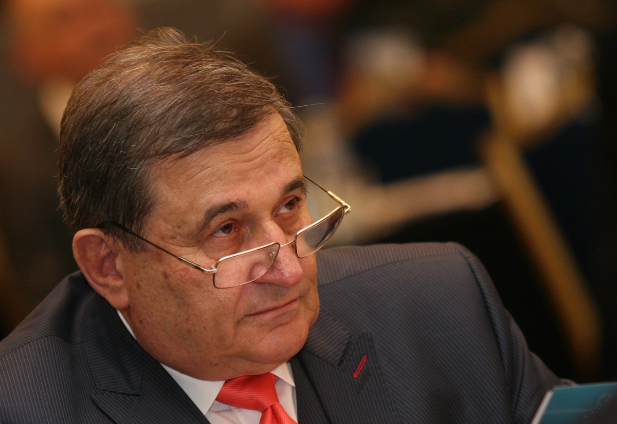 Проф. Тасев: Трябва да сме внимателни при промяната на ценовата формула на руския газ