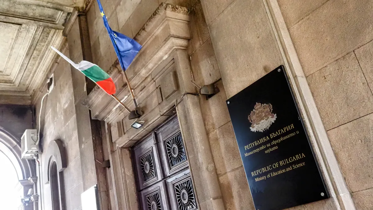 Променят НВО по математика за 7 и 10 клас от тази учебна година, ще се включват задачи по няколко учебни предмета