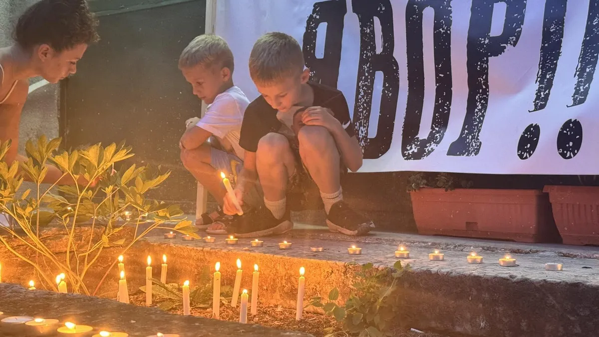 Протест във Варна за Явор Георгиев: Стотици настояват за справедливост и отговорност