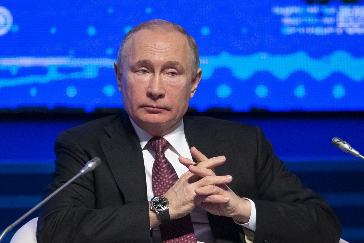 Путин внесе в парламента пакет с изменения на Конституцията