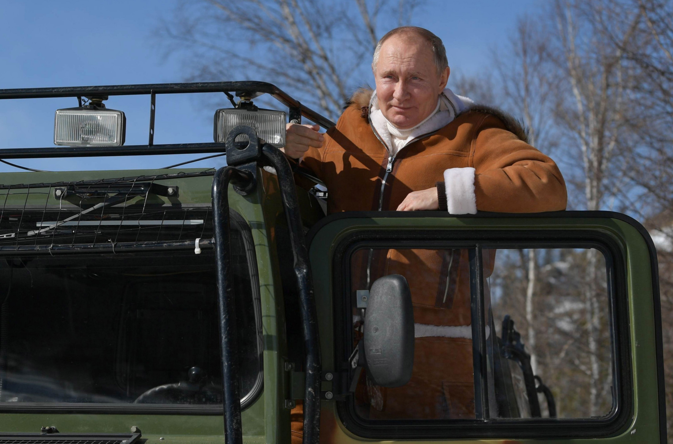 Путин и Шойгу прекарват уикенда в тайгата