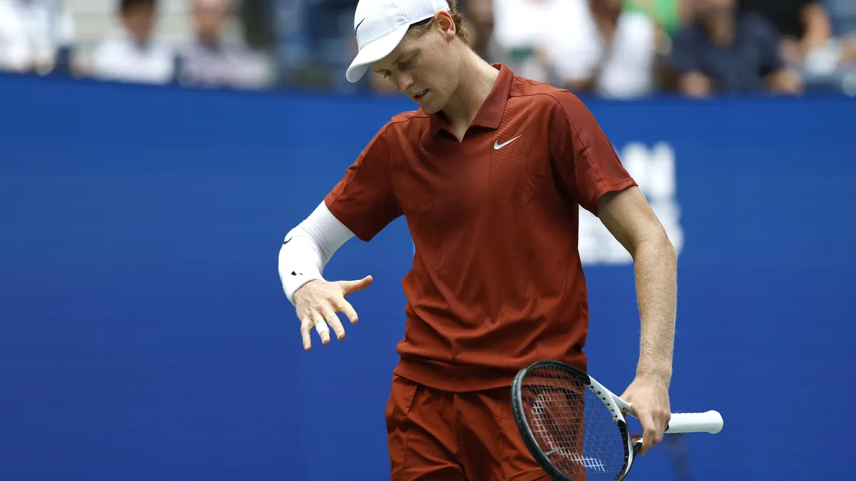 Яник Синер започна защитата на титлата си на US Open със светкавична победа