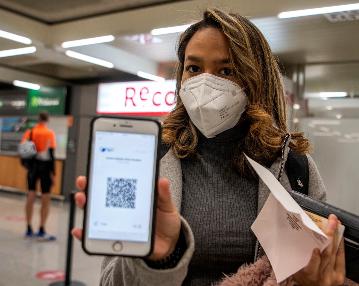"Здравен QR код" за окончателна победа в борбата с епидемията