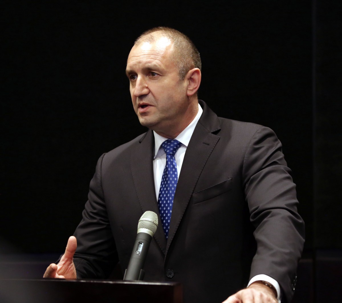 Радев: България е последователен поддръжник на европерспективата на Македония