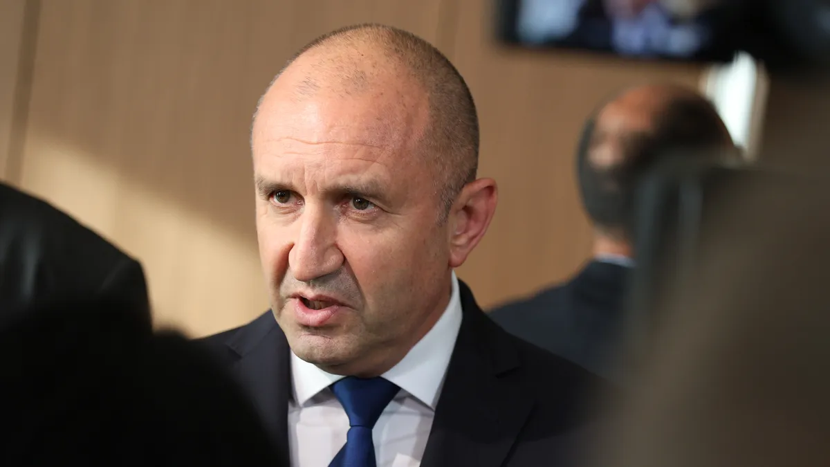 Радев: Не може да има избори поне до средата на септември