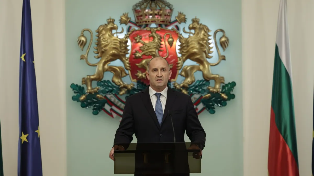 Радев: Внасям референдум за или против приемането на еврото през 2026 г.