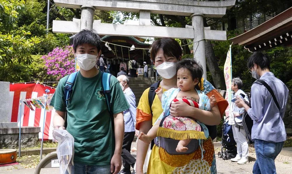 Раждаемостта в Япония достигна "критично ниски нива"
