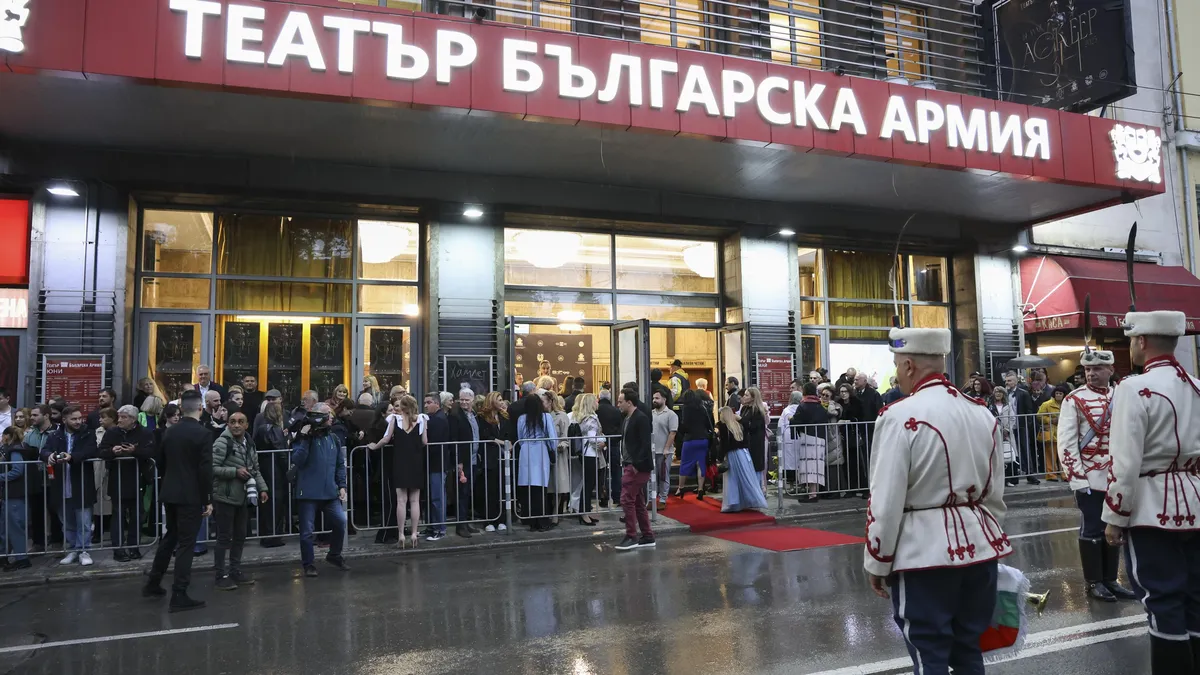 Раздават наградите „Аскеер“ за 34-ти път