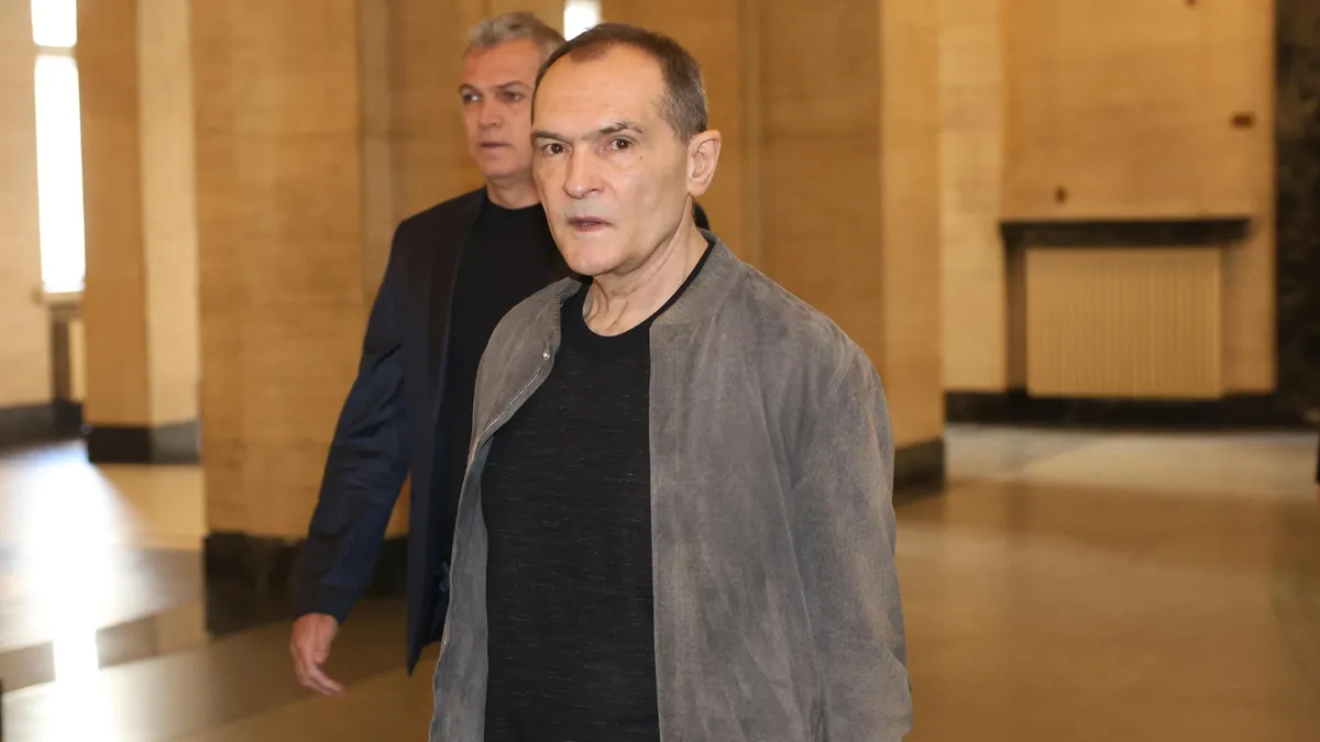 Разпитват две вещи лица по делото срещу Васил Божков