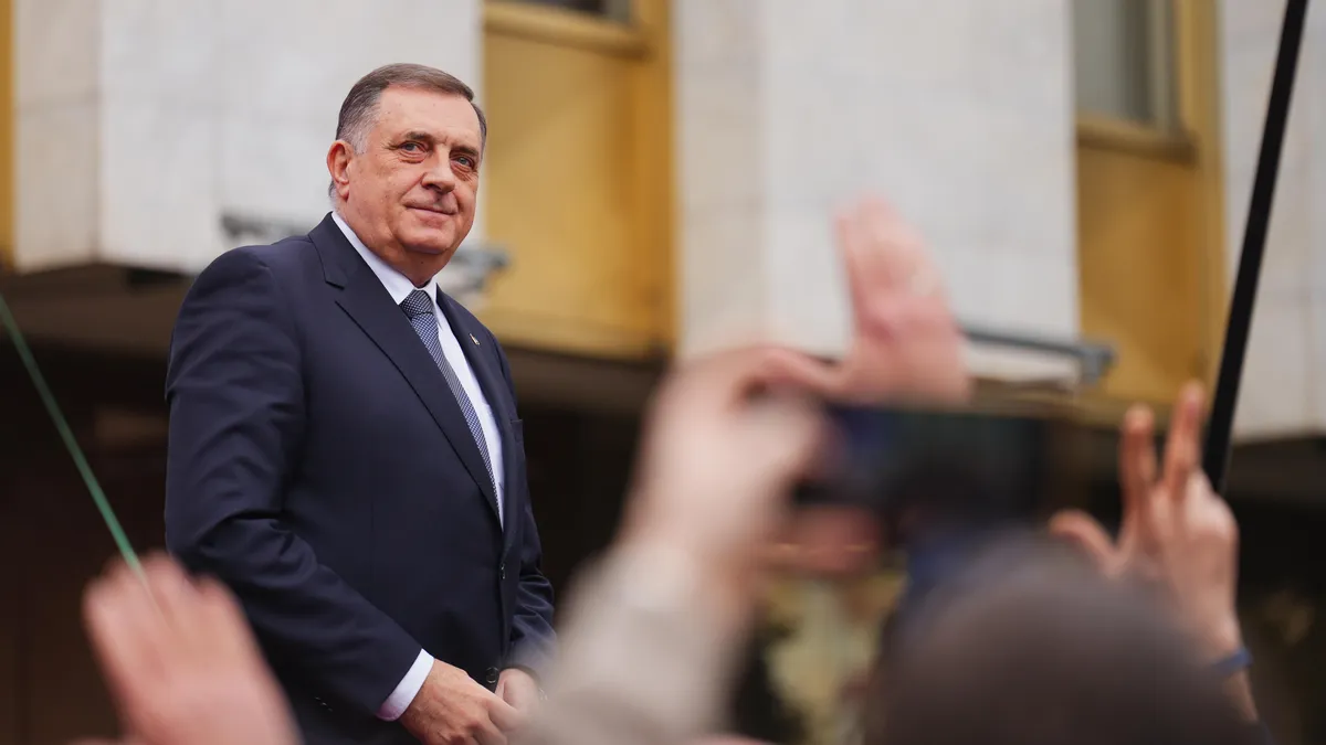 Разследват Додик за луксозна вила в Белград