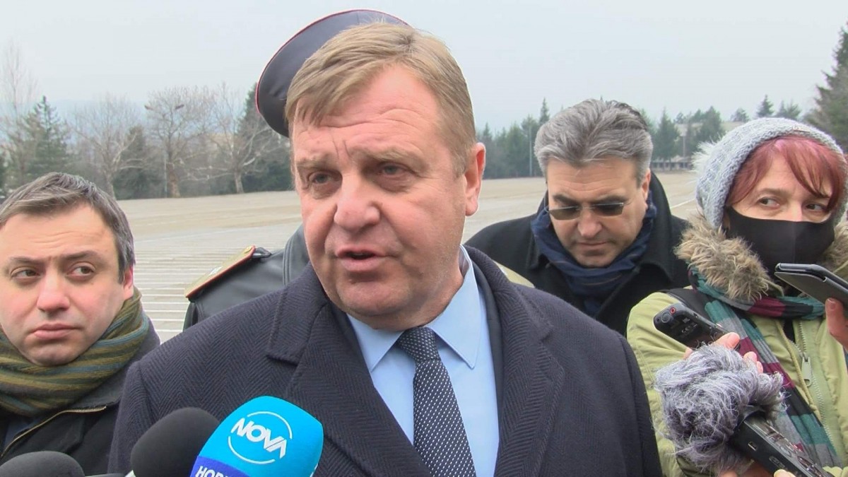 Каракачанов: Нов проблем на Балканите е излишен за ЕС