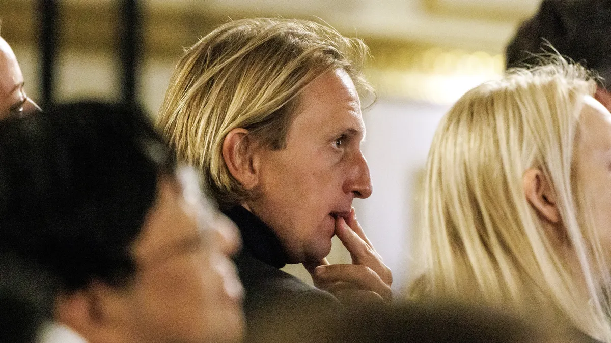 Revolut се оценява на 45 млрд. долара след вторична продажба на акции