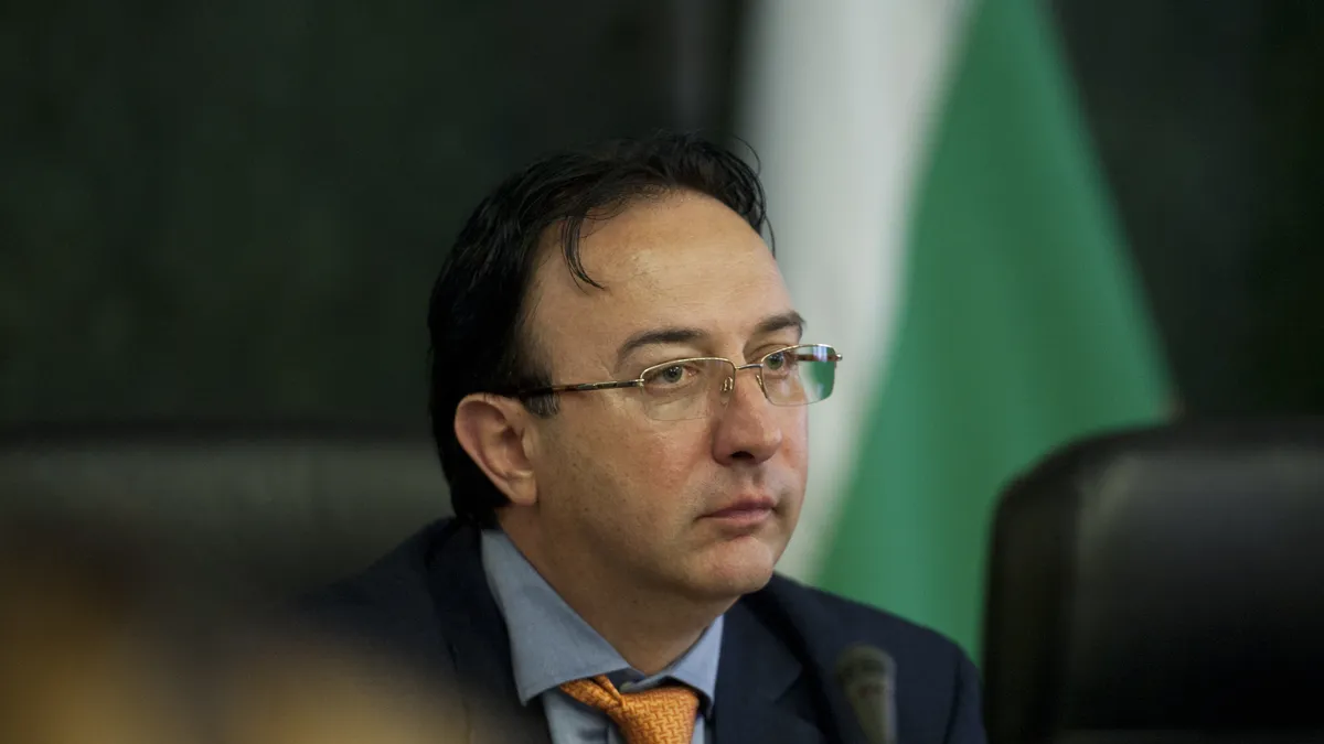 Роман Василев: Отстраняването на Теодора Георгиева е закономерно