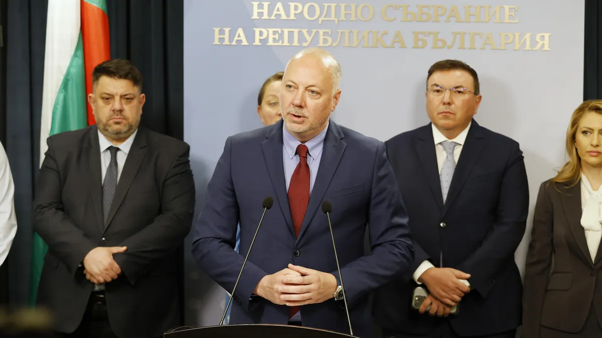 Росен Желязков: Коалицията е стабилна, адмирации за Киселова, с БНБ подписахме позиция за еврото
