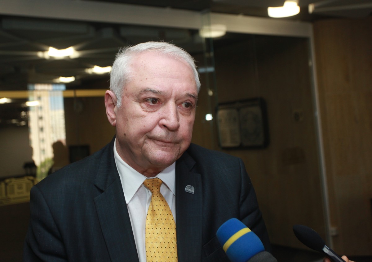 Румен Димитров: През 2020 г. ще има повече пари за библиотеки и реставрация