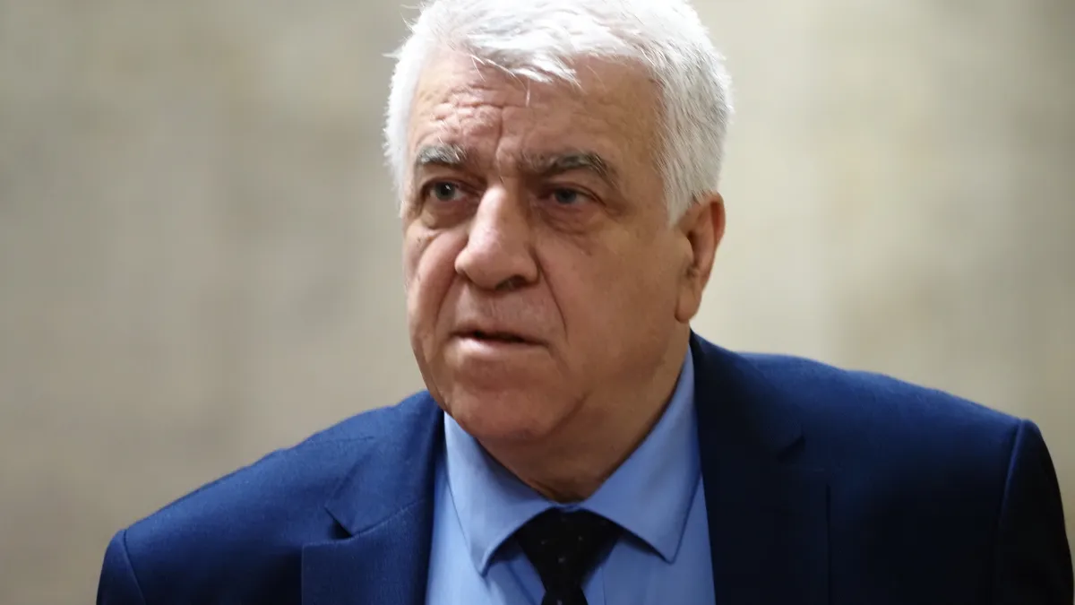Румен Гечев напуска БСП заради отказа на партията да подкрепи референдума на Радев