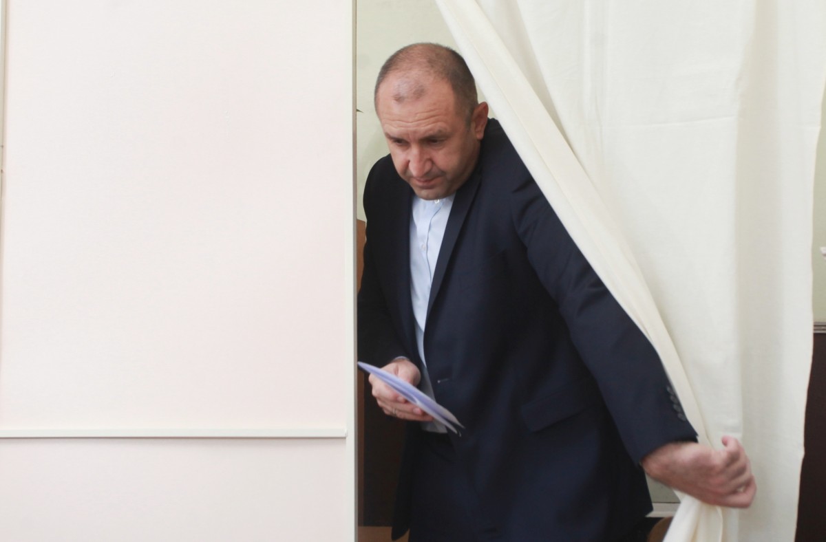 Румен Радев: Българите да гласуват и да не оставят друг да решава бъдещето им