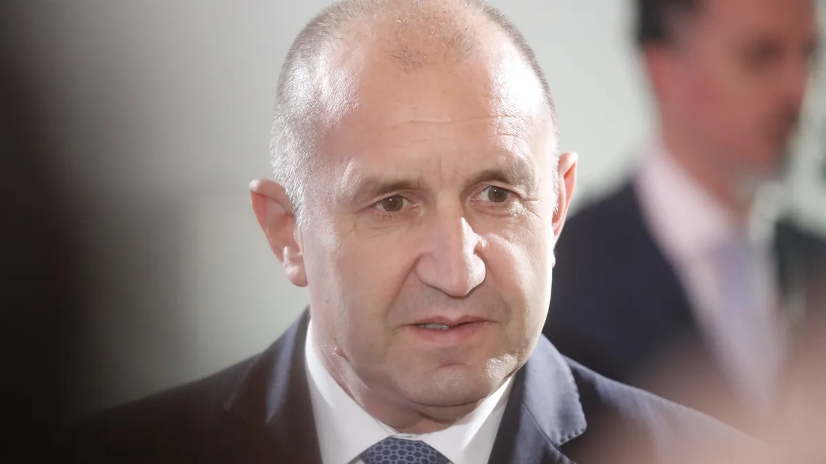 Румен Радев: Очаквам бързо разследване за Елин Пелин. За мандата имам 7 дни