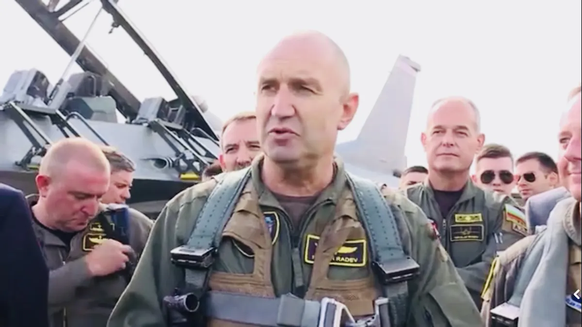 Румен Радев преди срещата със Силяновска: Очакваме най-сетне да се решат отворените въпроси 