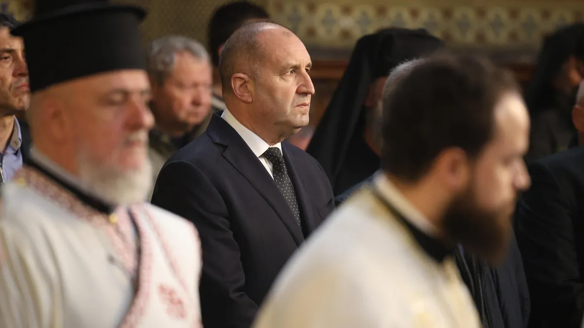 Румен Радев за схиархимандрит Амвросий: Загубихме един ревностен служител на Бога и православието