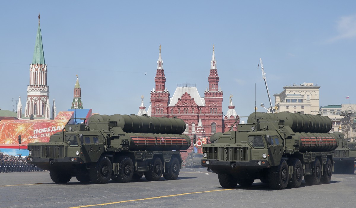 Русия започва да доставя С-400 на Турция през юли