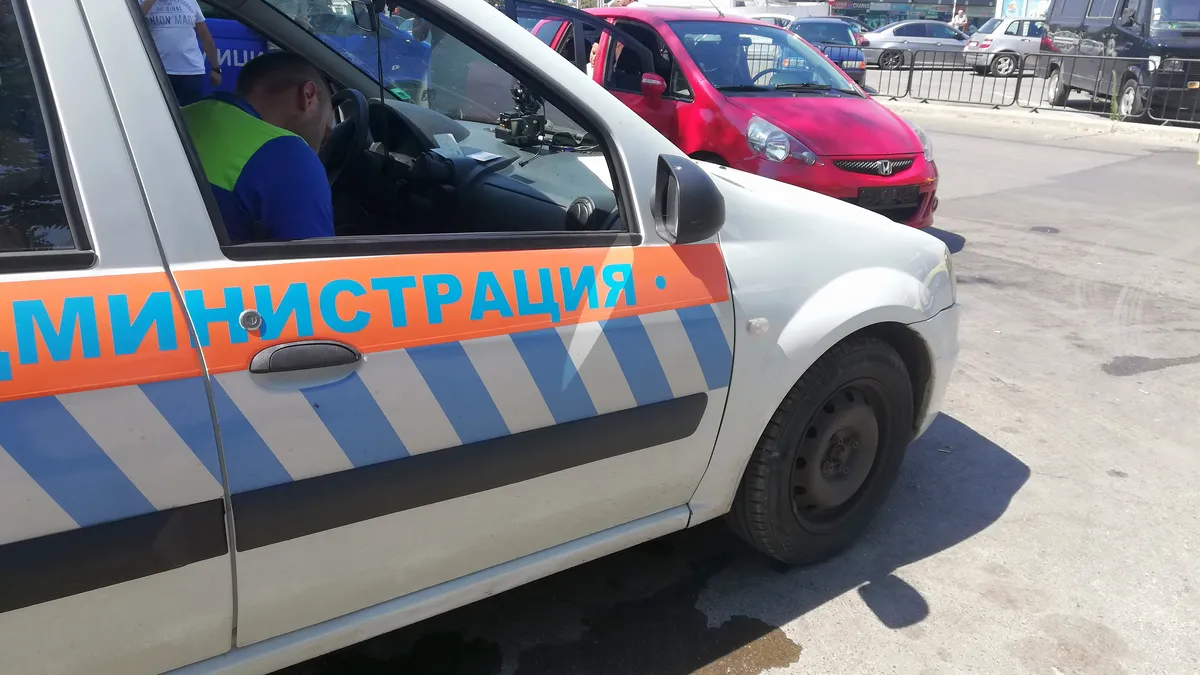 Само за няколко дни: Спряха 7 коли от движение заради нерегламентиран превоз на пътници