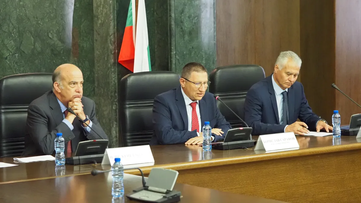 САЩ обявиха награда до 5 млн. долара за информация, водеща до арест на Ружа Игнатова 