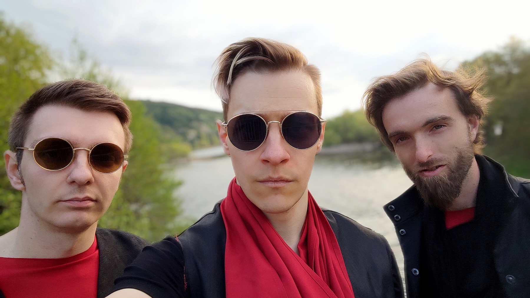 Innerglow с ново видео и първи концерти зад граница