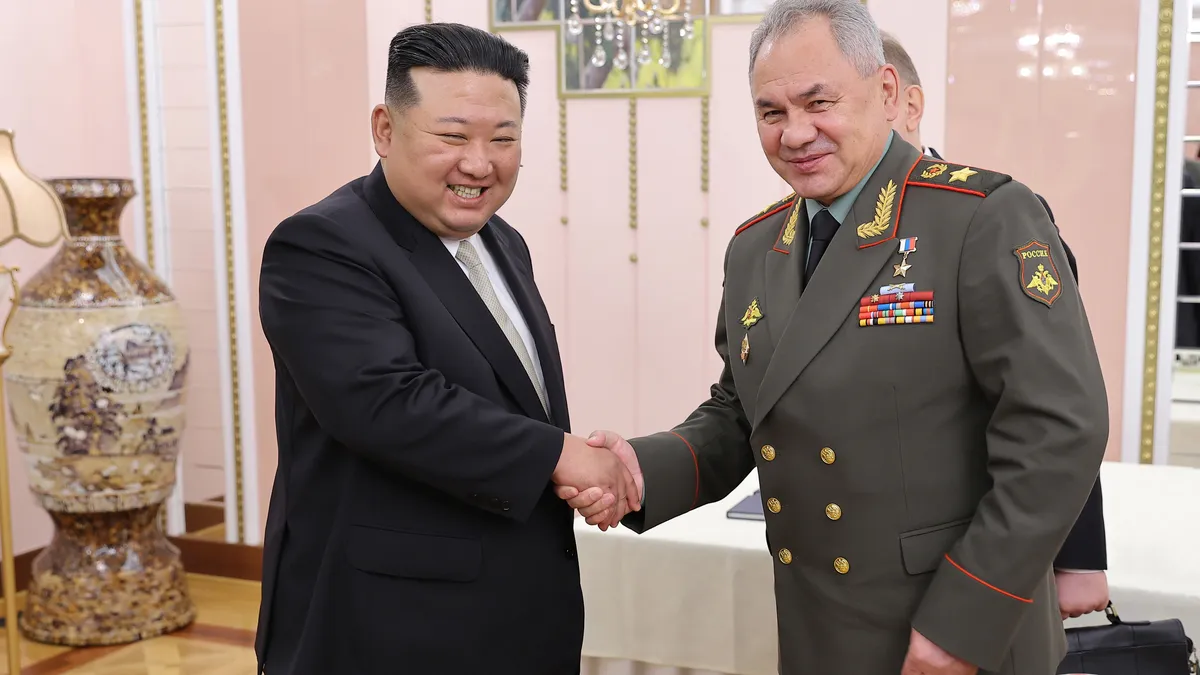 Сергей Шойгу се срещна с Ким Чен Ун