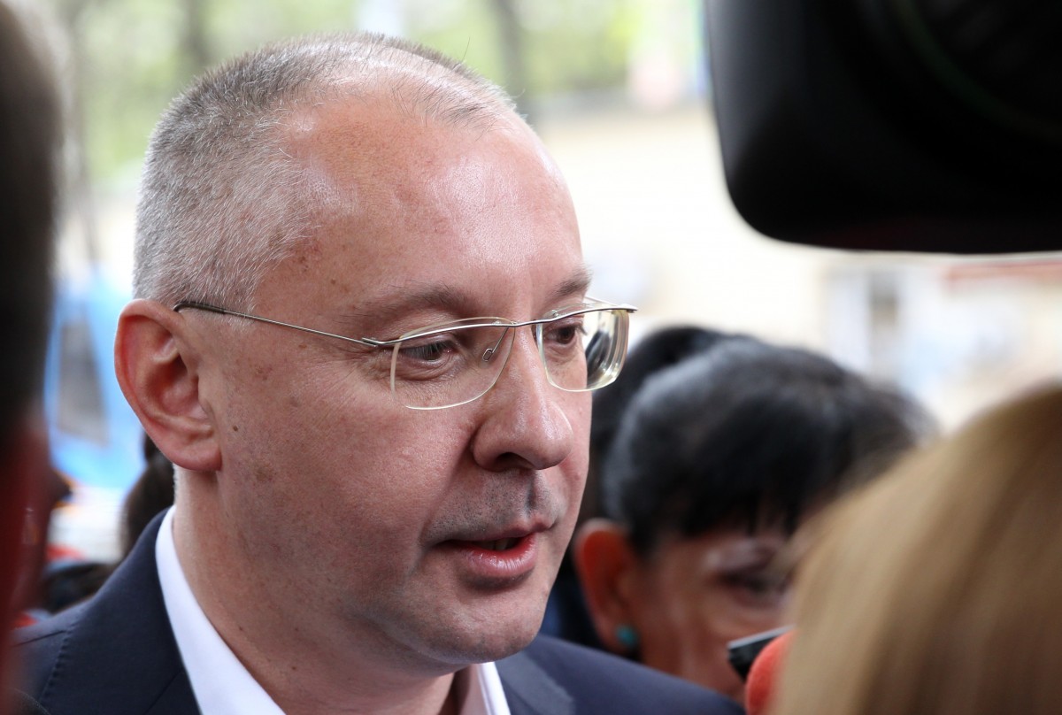 Станишев: БСП се ГЕРБ-еризира