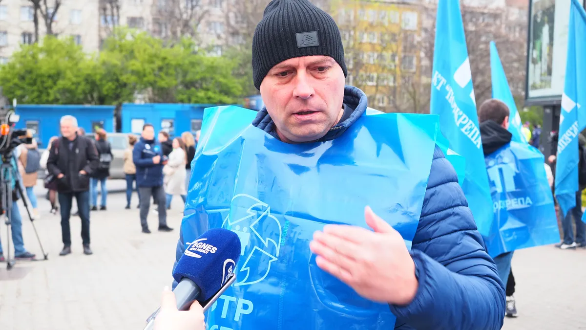 Синдикатите: Отпуснатите пари от правителството ще стигнат за увеличение на заплатите с 300 лв. в транспорта 