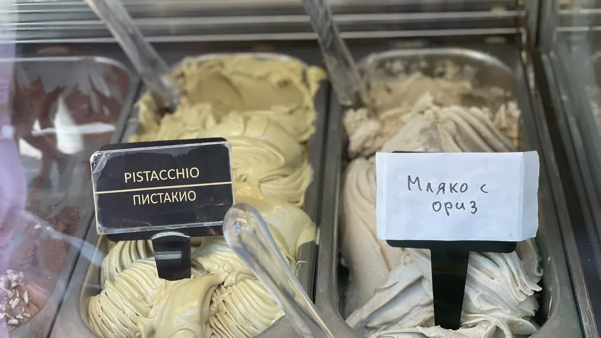 Сладолед с мляко с ориз срещу жега на “стъргалото” в Пловдив