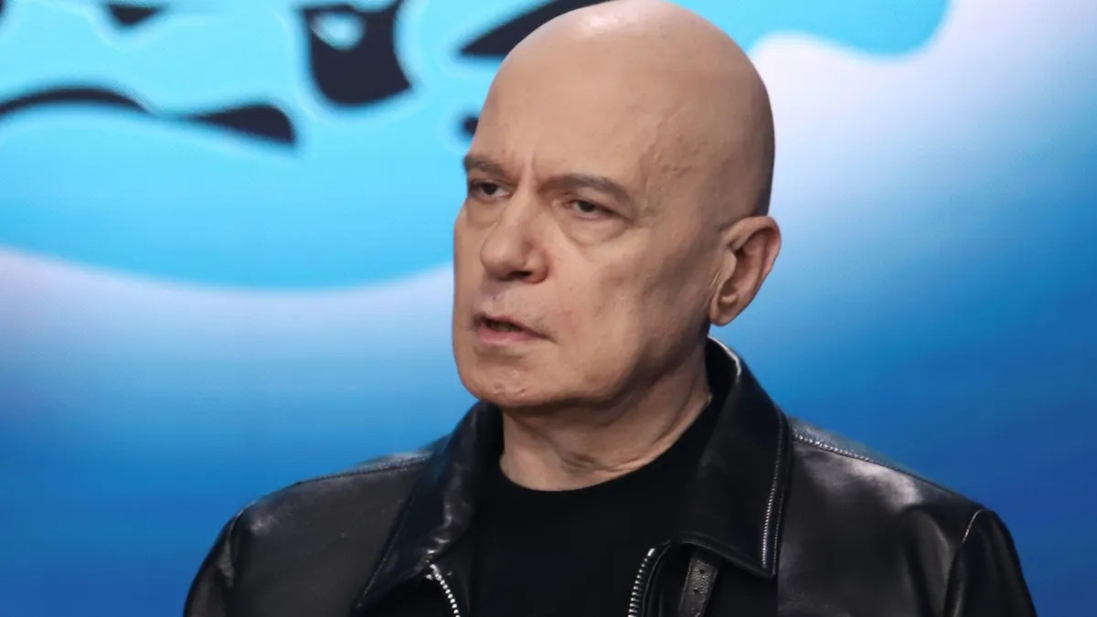 Слави Трифонов: Време е някой да изхвърли боклука 